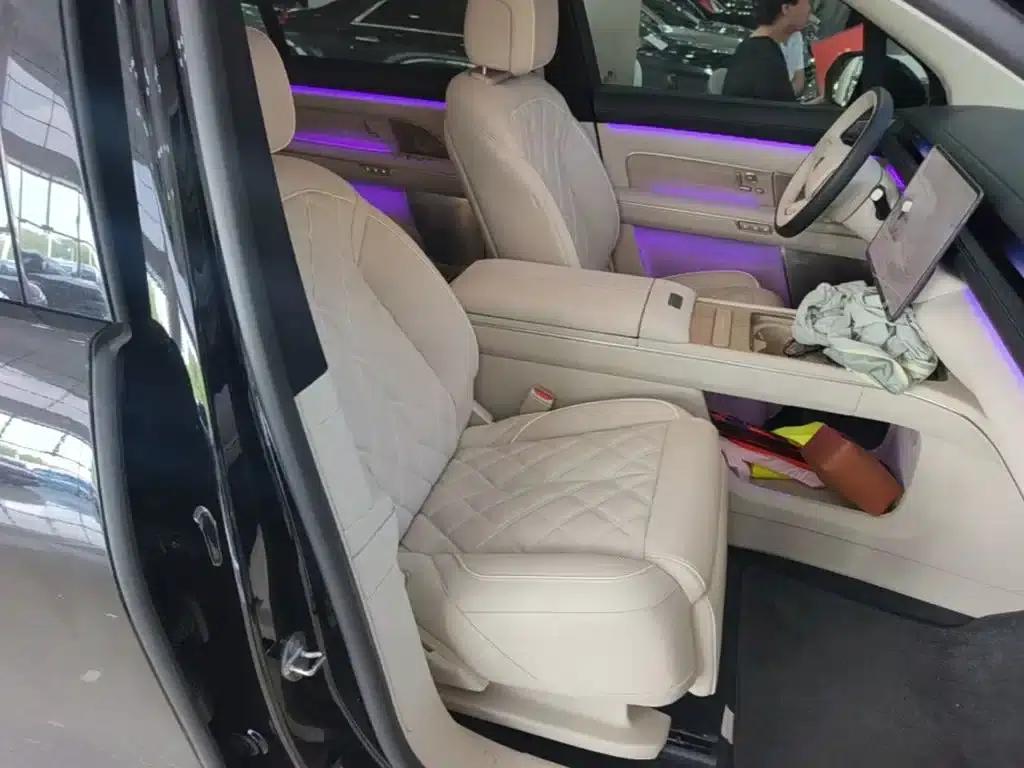 NIO ES8 2026 Seven-Seat Executive Luxury Edition — миниатюра 25