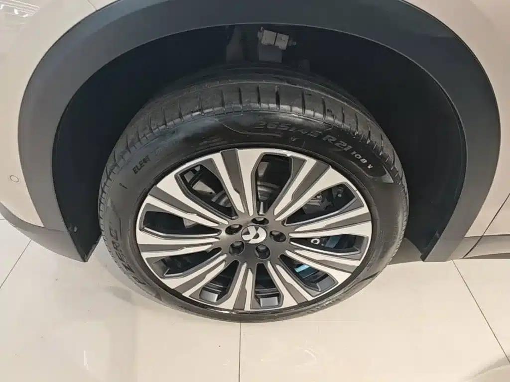 NIO ES8 2023 Model 100kWh — миниатюра 23