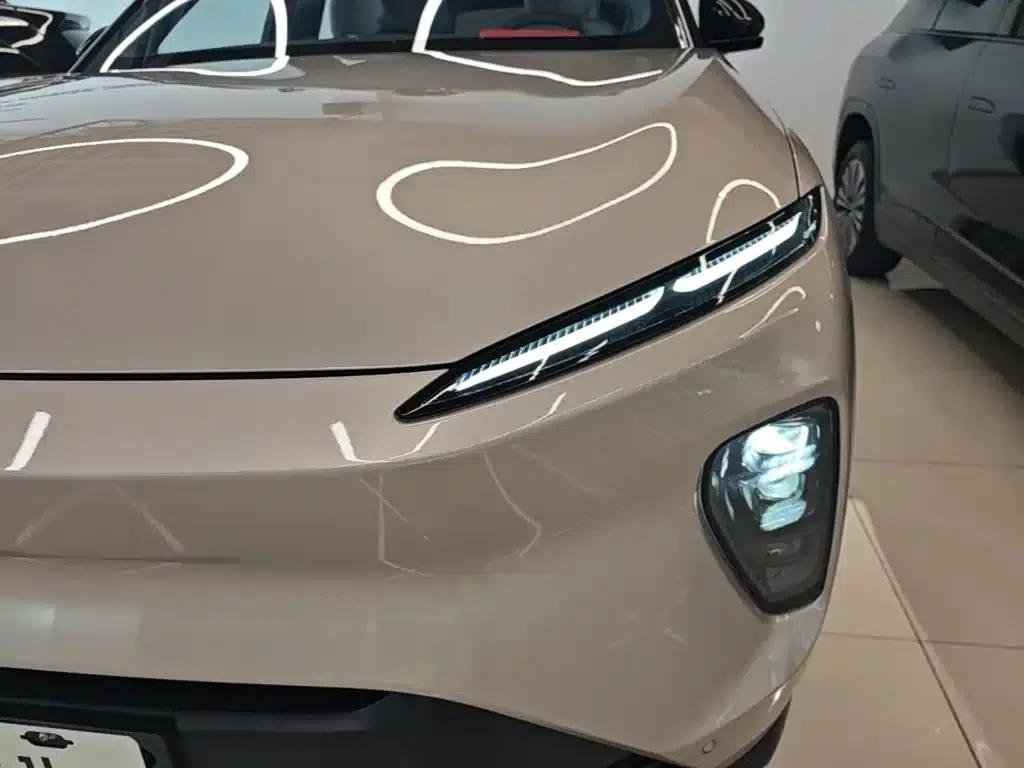 NIO ES8 2023 Model 100kWh — миниатюра 24