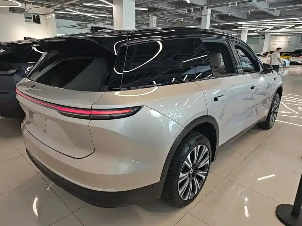 NIO ES8 2023 Model 100kWh — миниатюра 7