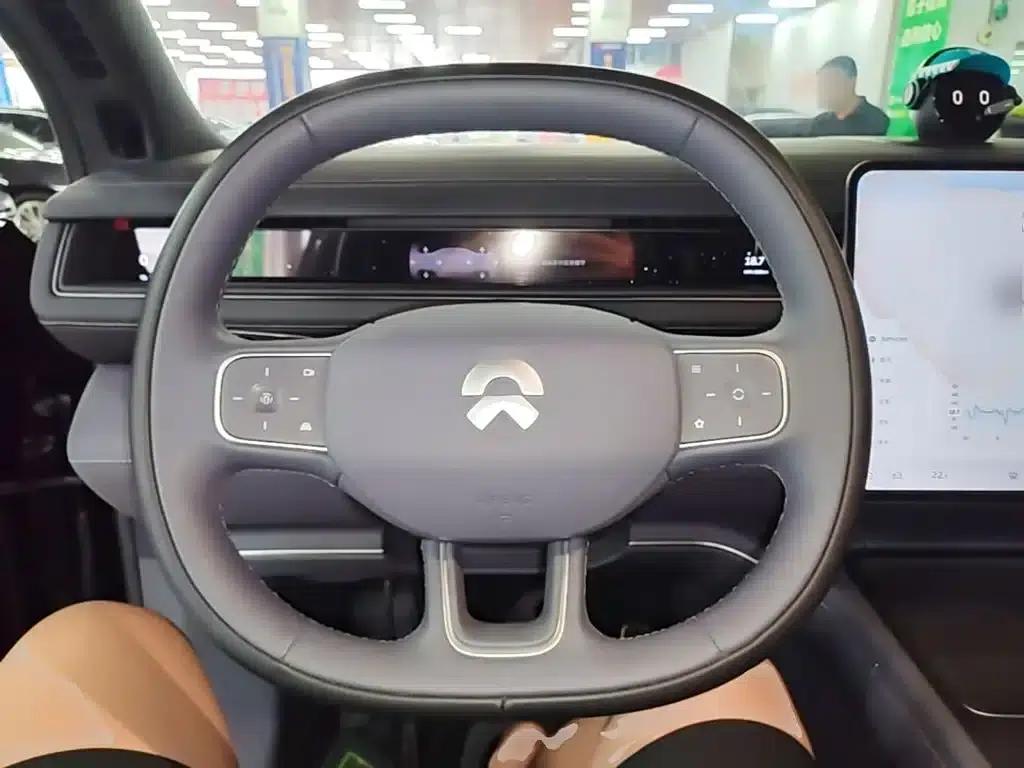 NIO ES8 2026 Model Six-Seat Executive Luxury Edition — миниатюра 11