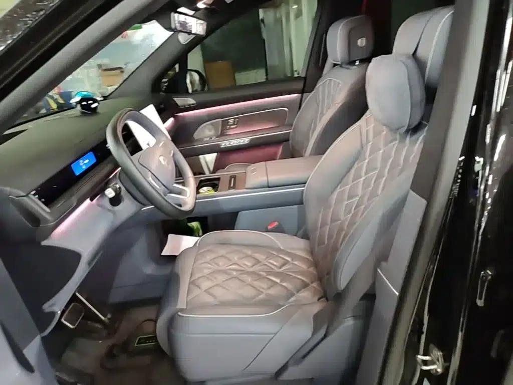 NIO ES8 2026 Model Six-Seat Executive Luxury Edition — миниатюра 15