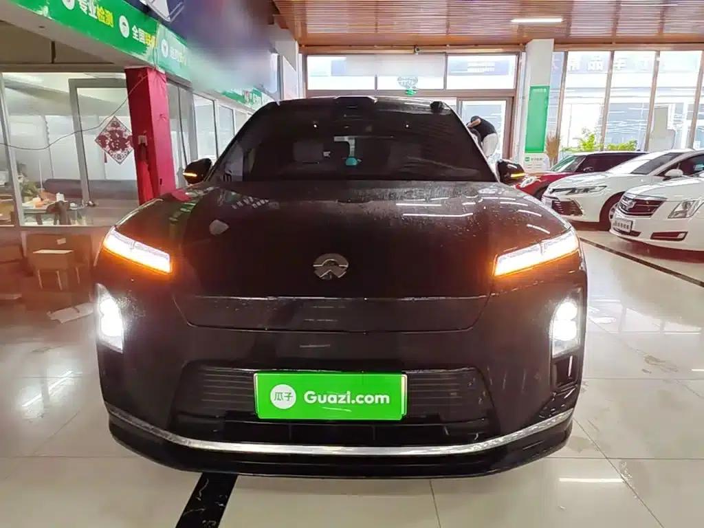 NIO ES8 2026 Model Six-Seat Executive Luxury Edition — миниатюра 3