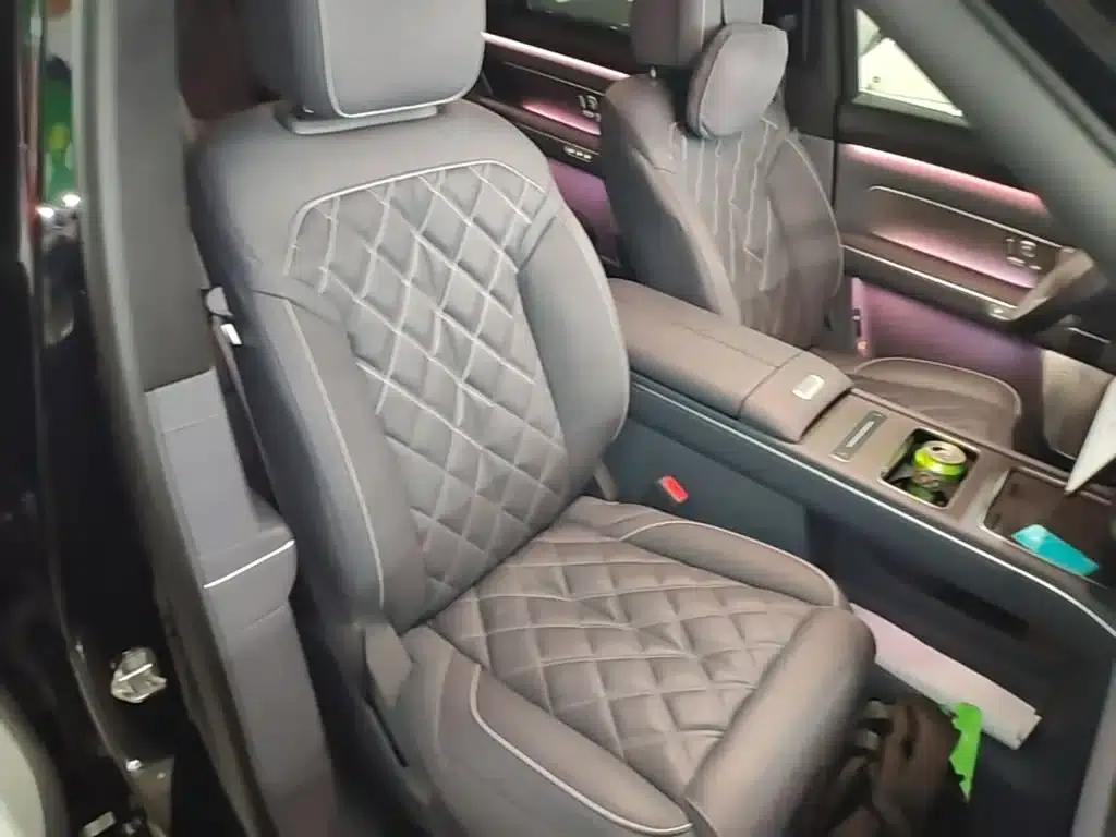 NIO ES8 2026 Model Six-Seat Executive Luxury Edition — миниатюра 25
