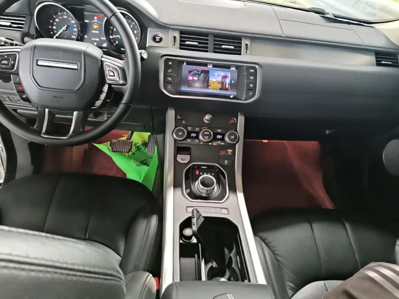 Land Rover Range Evoque 2016 2.0T PURE Style Edition — миниатюра 16