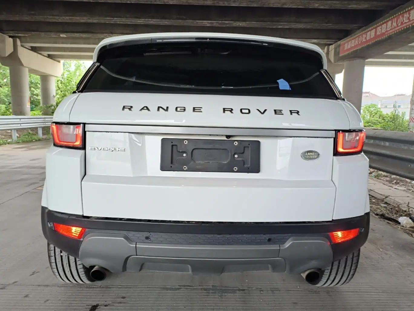 Land Rover Range Evoque 2016 2.0T PURE Style Edition — миниатюра 5
