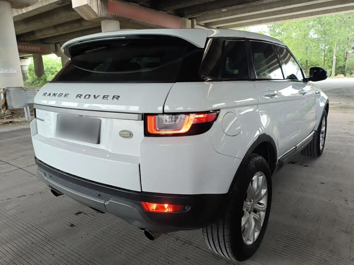 Land Rover Range Evoque 2016 2.0T PURE Style Edition — миниатюра 6