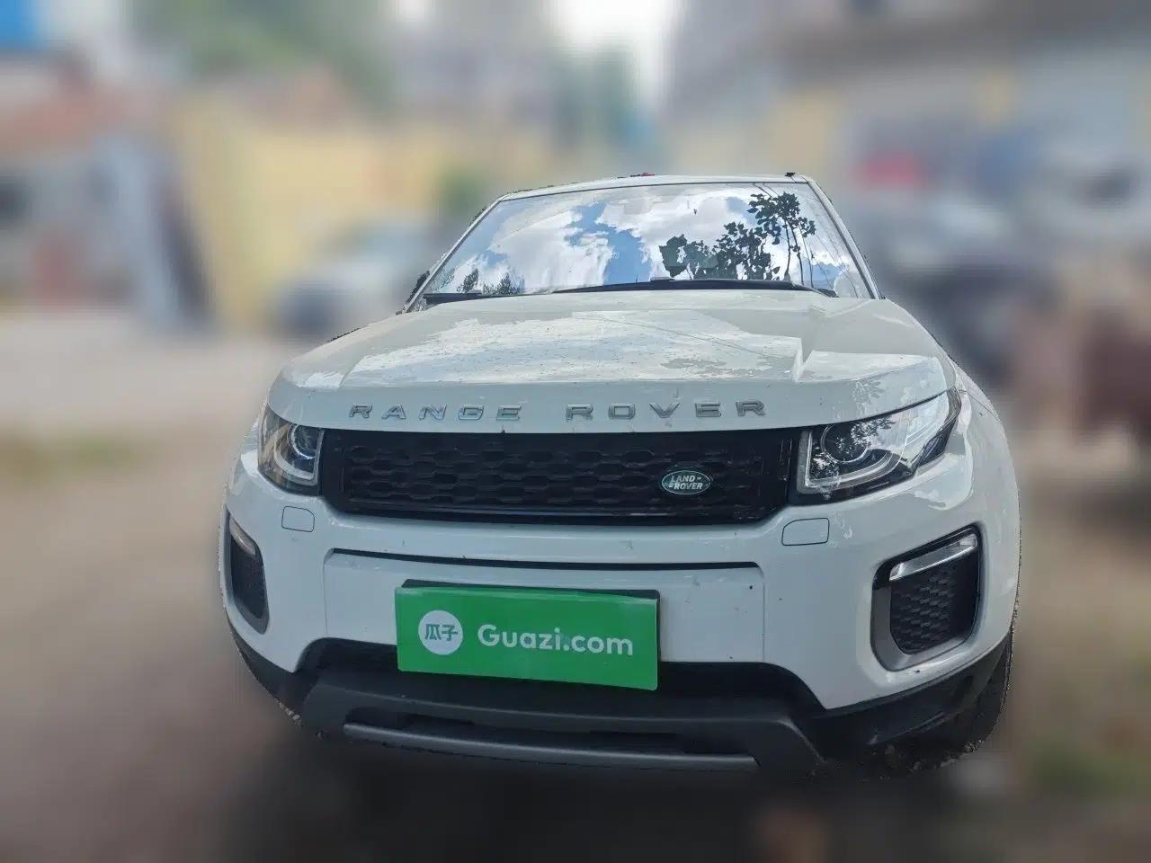 Land Rover Range Evoque 2017 2.0T SE Smart Glow Edition — миниатюра 2