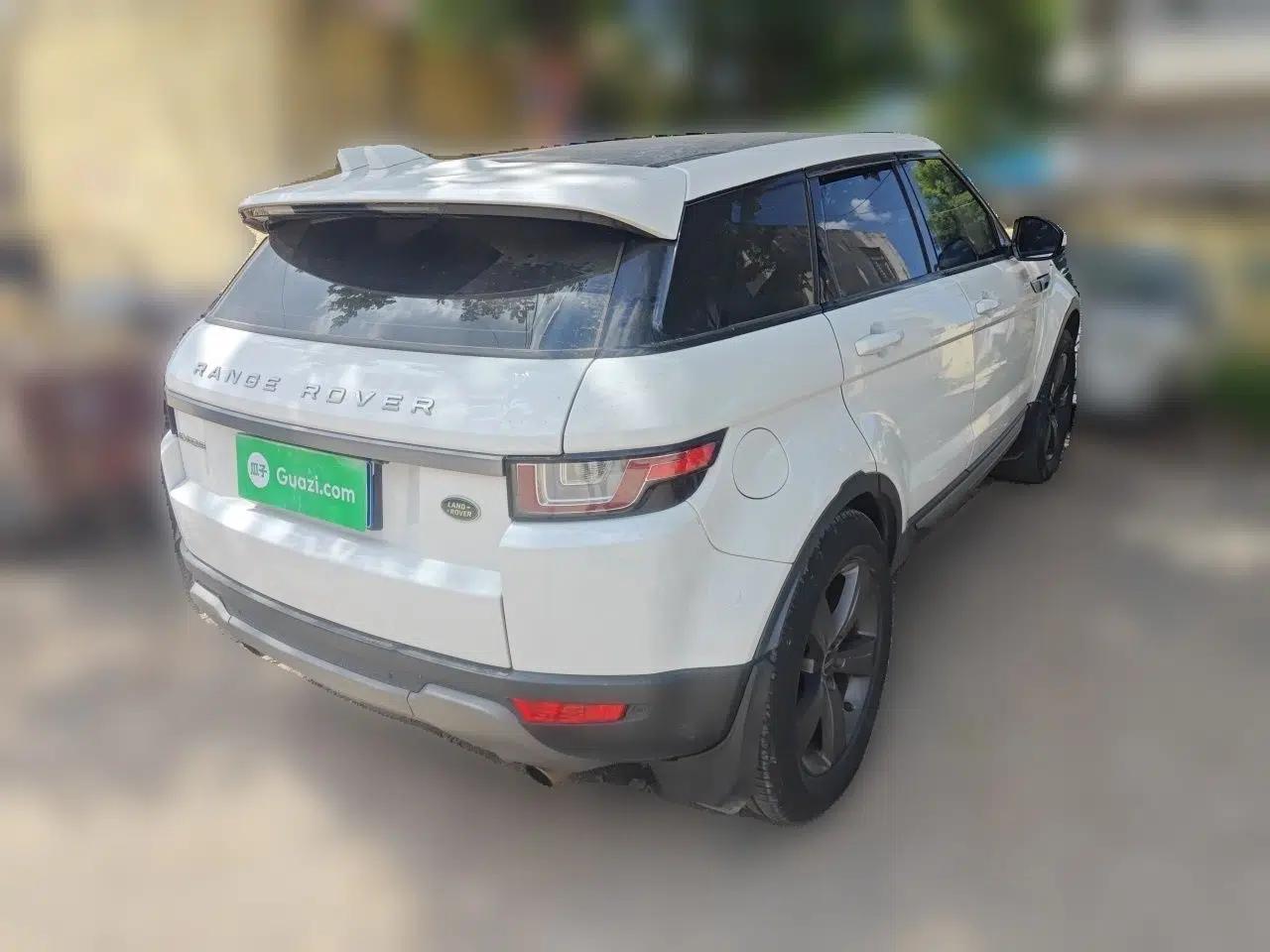Land Rover Range Evoque 2017 2.0T SE Smart Glow Edition — миниатюра 6