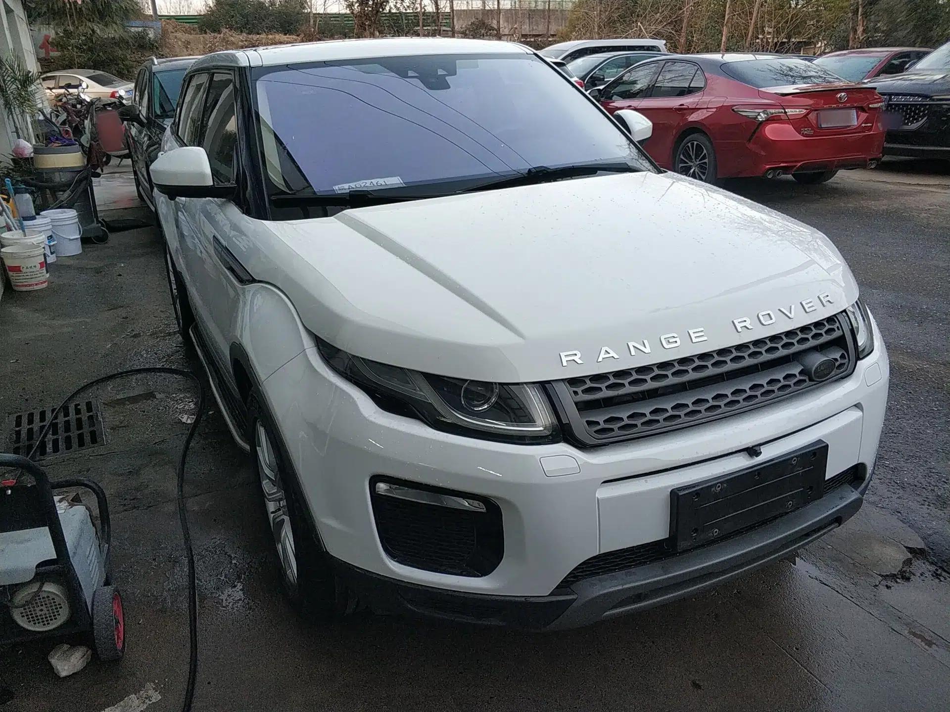 Land Rover Range Evoque 2018 240PS PURE Style Edition — миниатюра 3