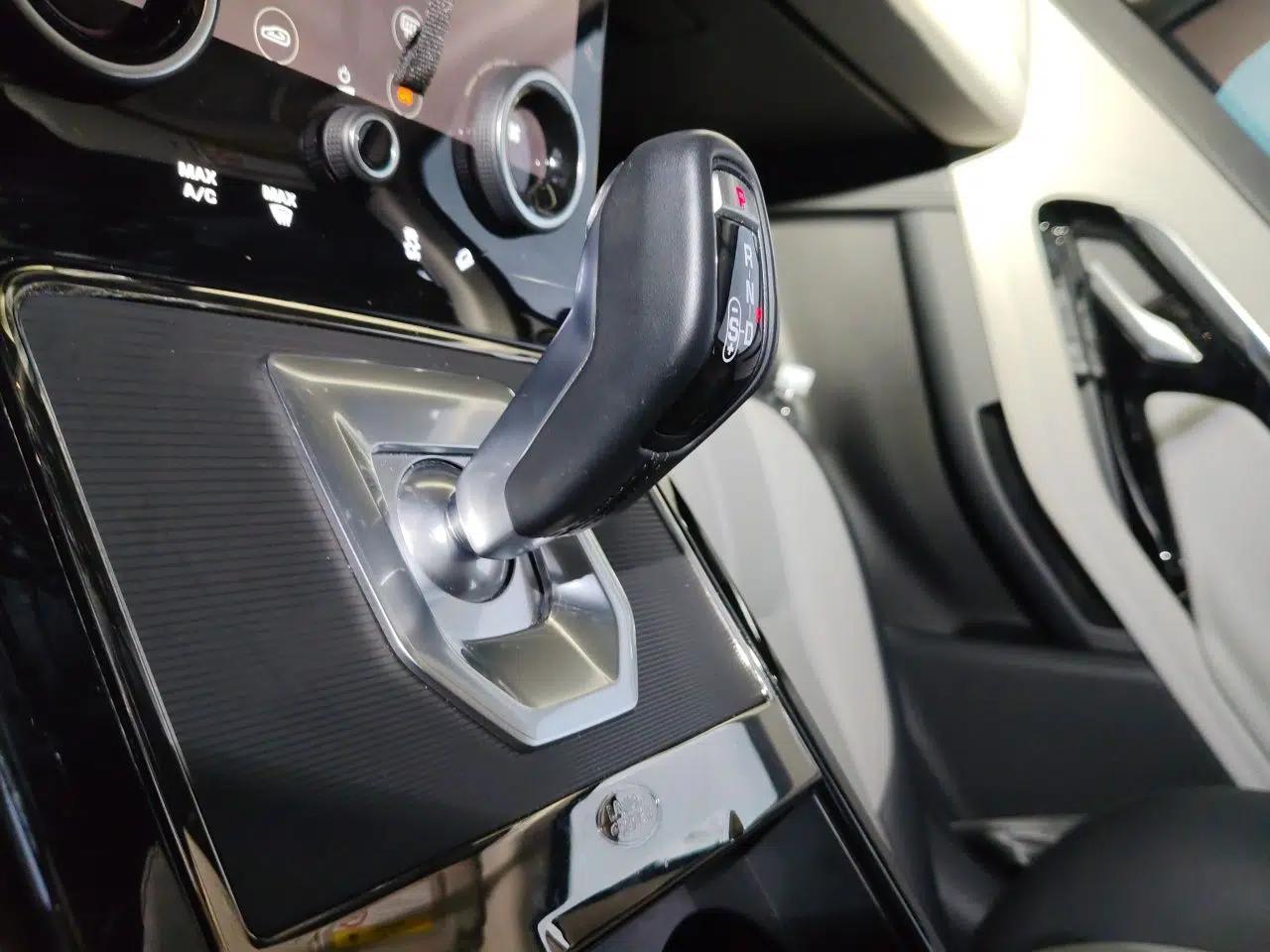 Land Rover Range Evoque 2020 249 PS R-DYNAMIC SE Sport Technology Edition — миниатюра 14