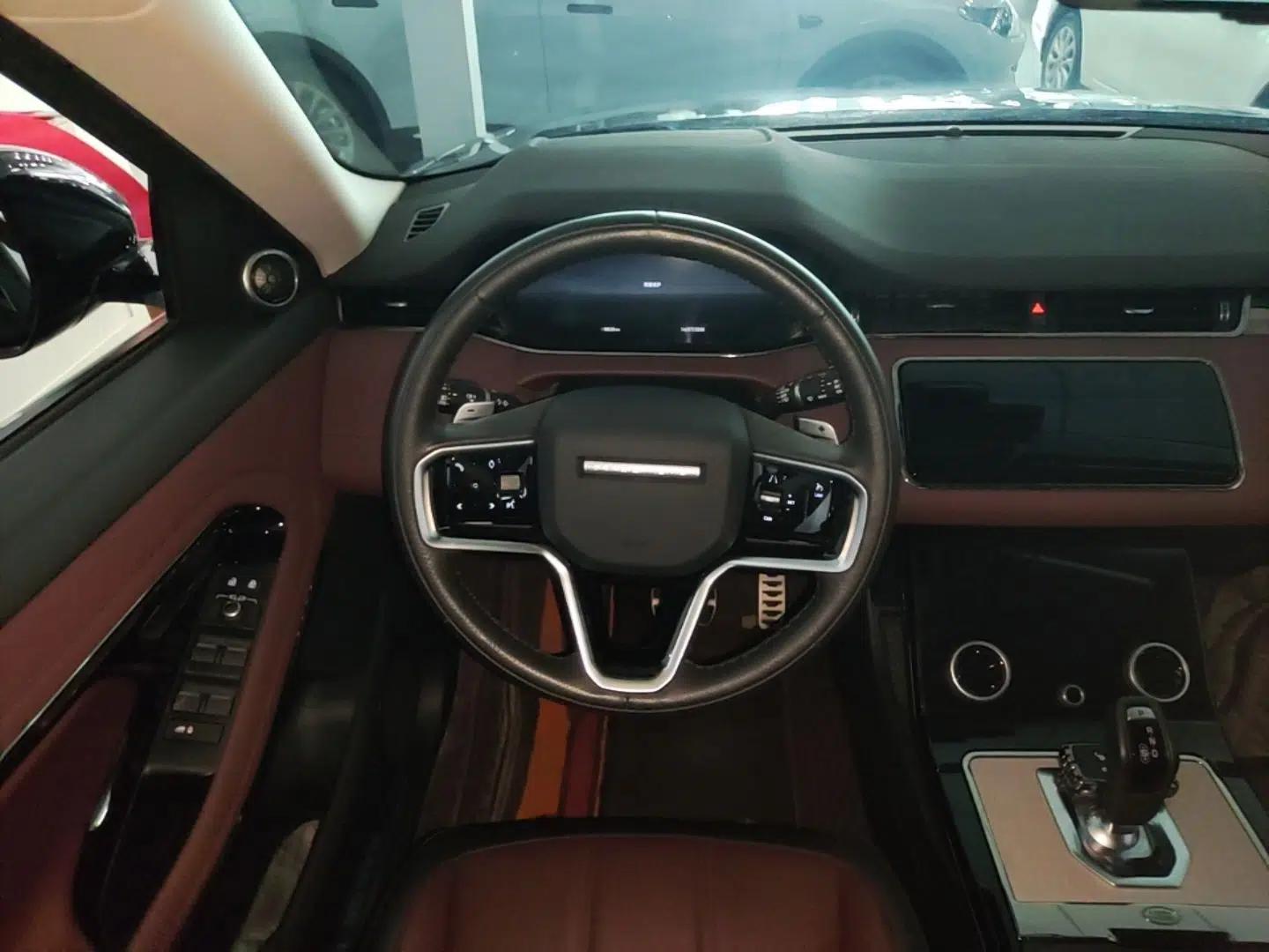 Land Rover Range Evoque 2023 Aurora L 249 PS Luxury Edition — миниатюра 13