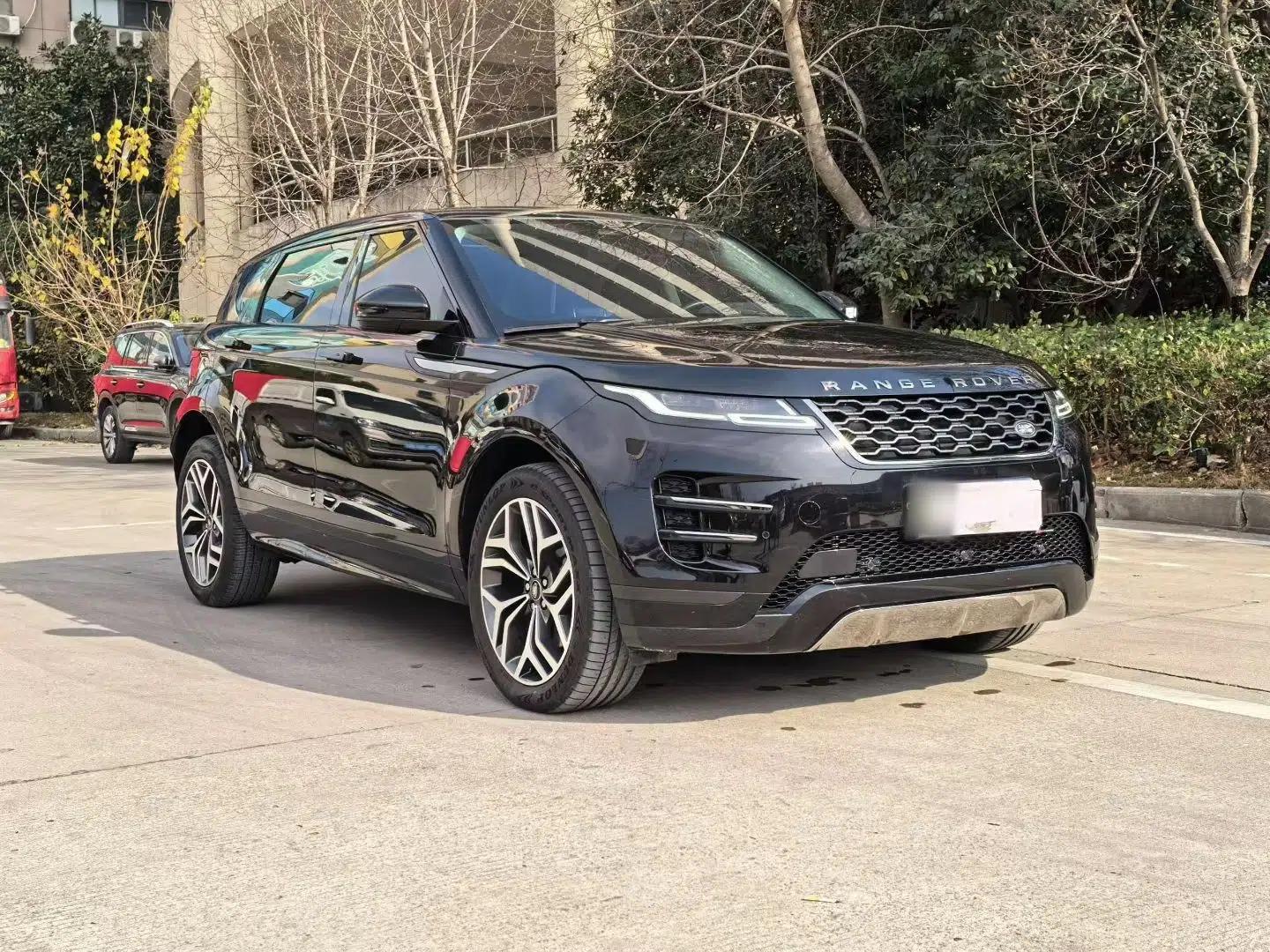 Land Rover Range Evoque 2023 Aurora L 249 PS Luxury Edition — миниатюра 3