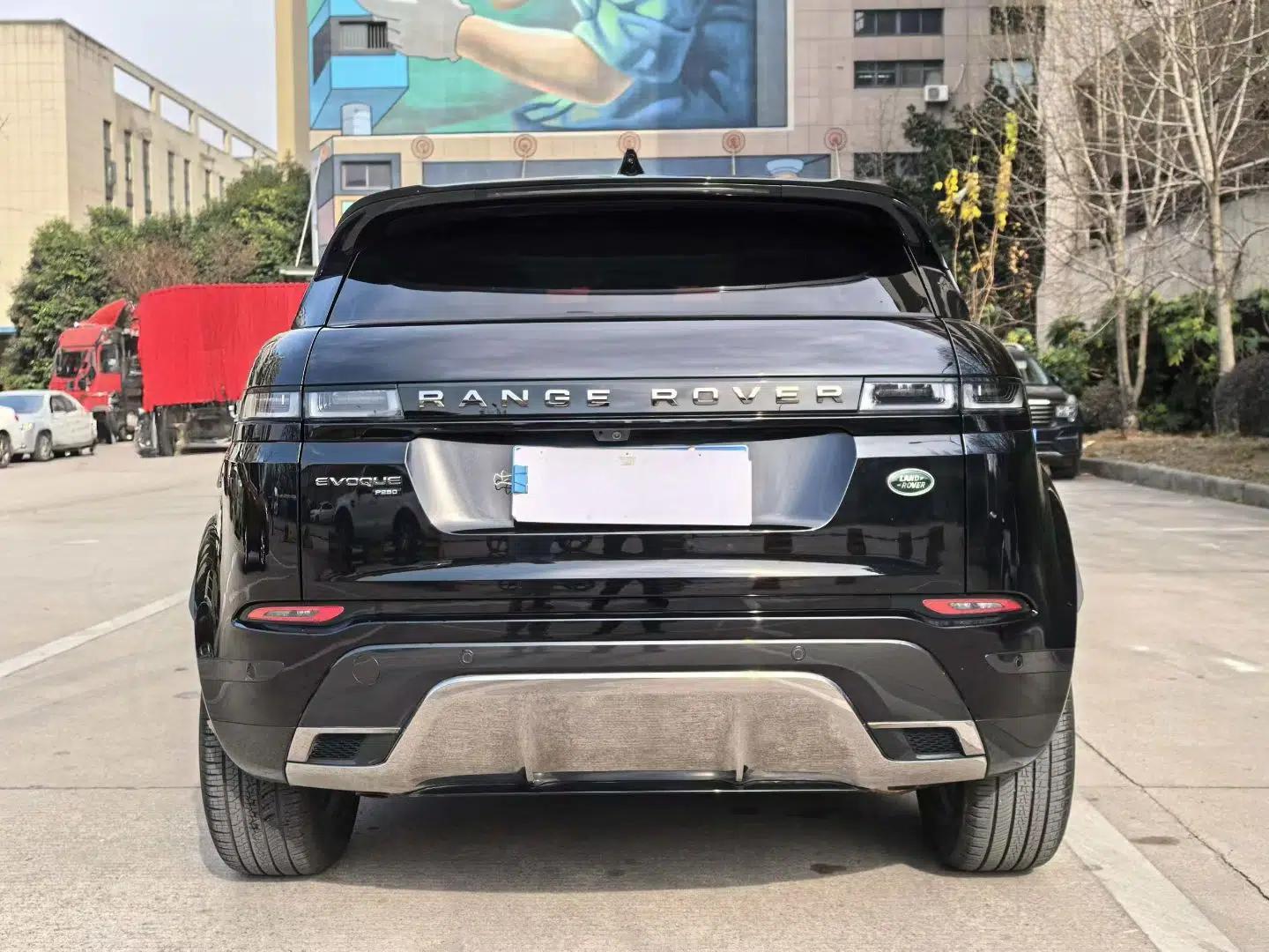 Land Rover Range Evoque 2023 Aurora L 249 PS Luxury Edition — миниатюра 5