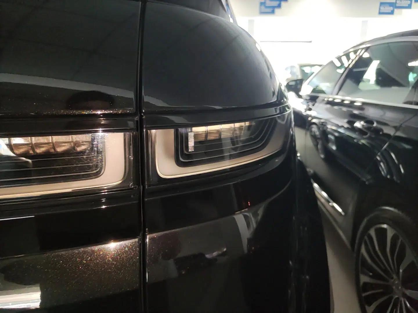 Land Rover Range Evoque 2023 Aurora L 249 PS Luxury Edition — миниатюра 9