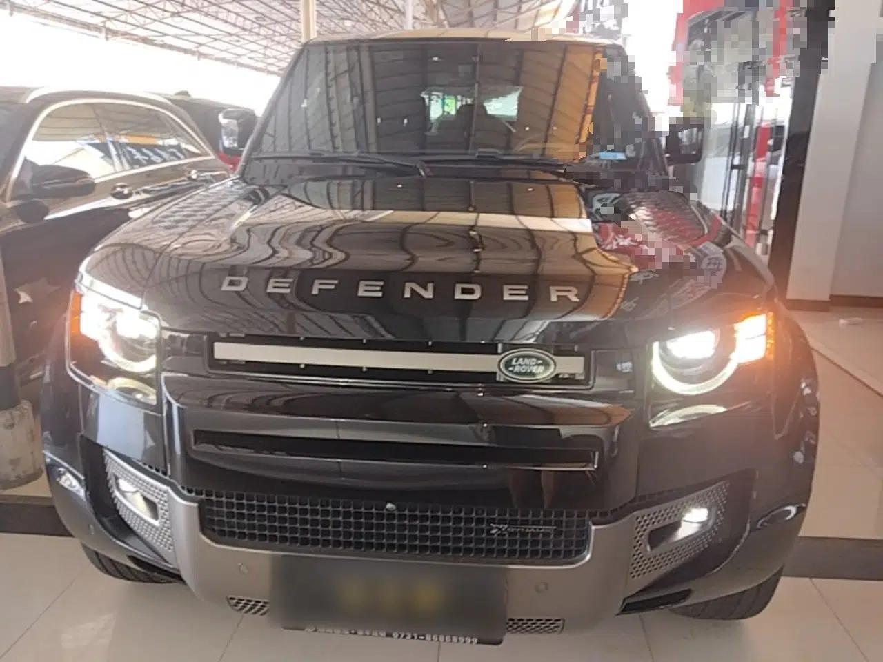 Land Rover Defender 2023 Facelift 110 3.0T P400 X-DYNAMIC HSE — миниатюра 2