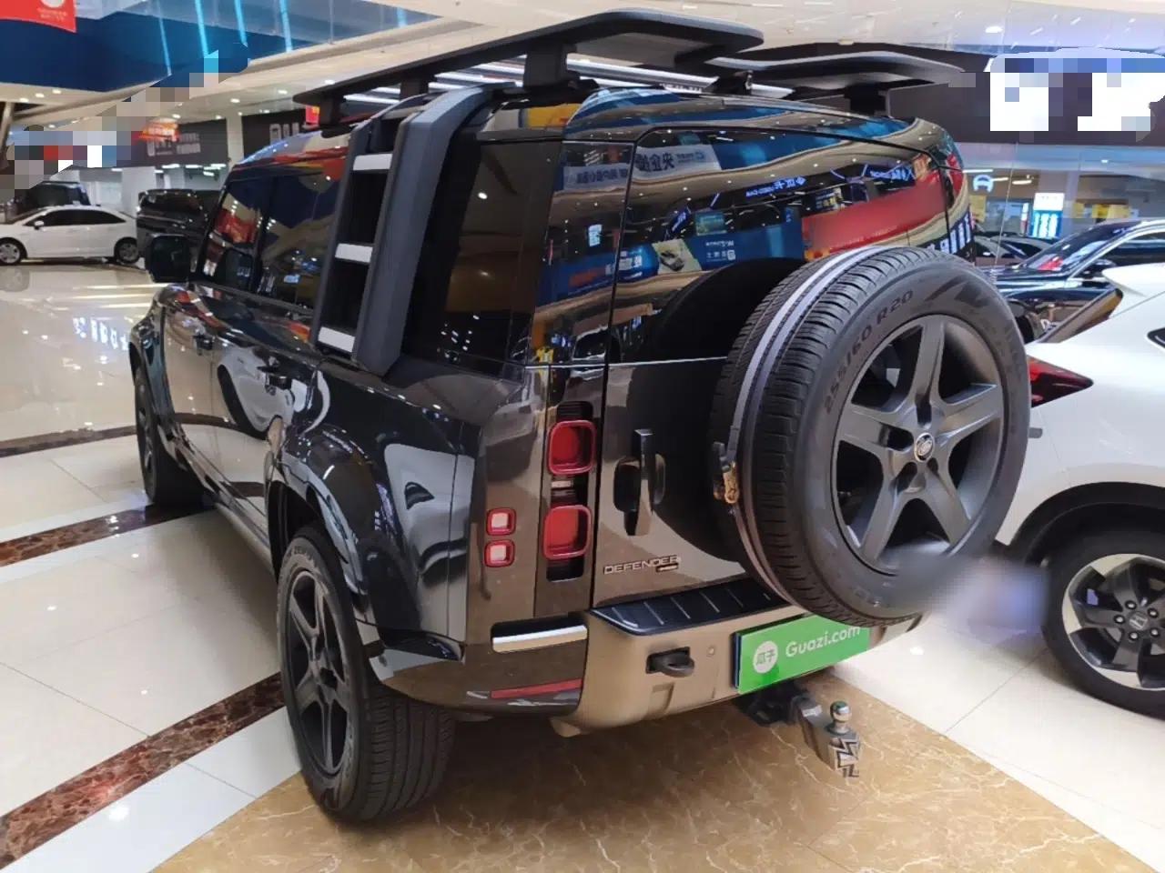 Land Rover Defender 2023 Facelift 110 3.0T P400 X-DYNAMIC HSE — миниатюра 13