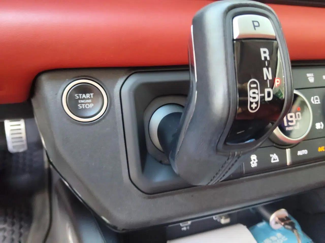 Land Rover Defender 2020 110 P400 SE — миниатюра 14