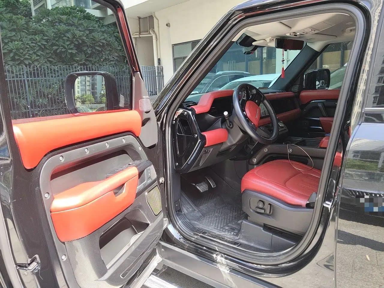 Land Rover Defender 2020 110 P400 SE — миниатюра 16