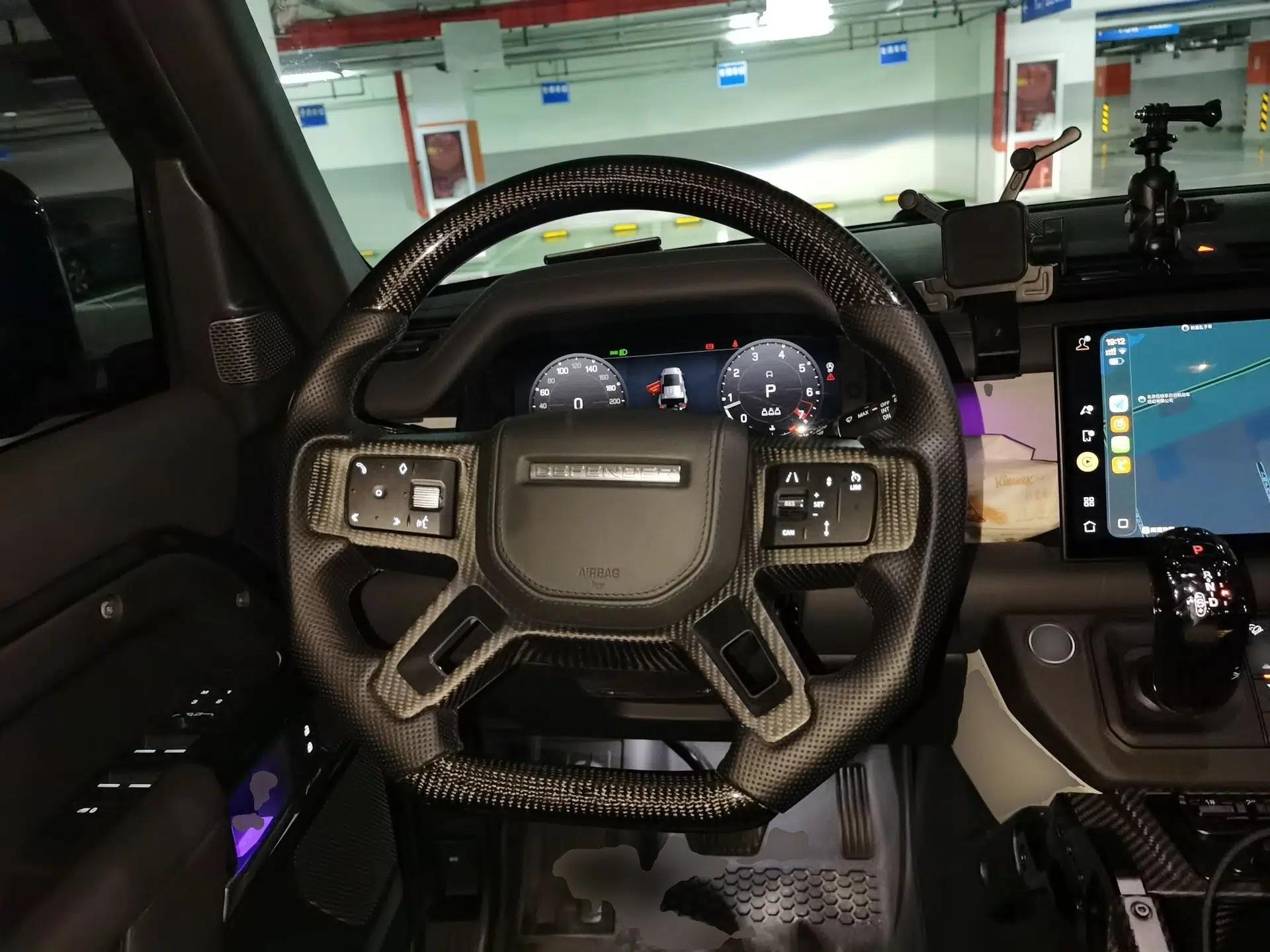 Land Rover Defender 2023 Facelift 110 3.0T P400 Dark Edition — миниатюра 10