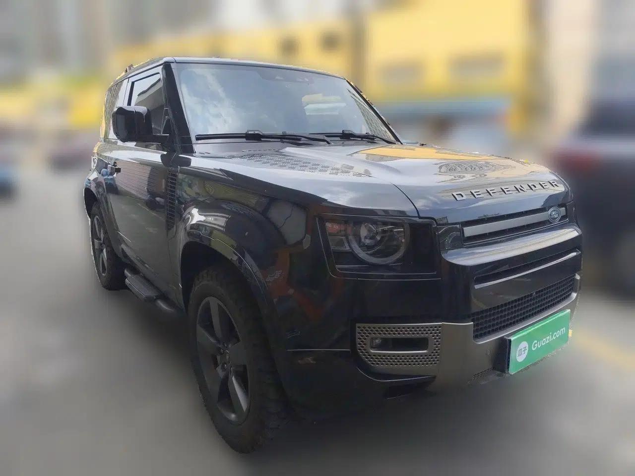 Land Rover Defender 2025 90 3.0T P400 X-Dynamic HSE — миниатюра 3