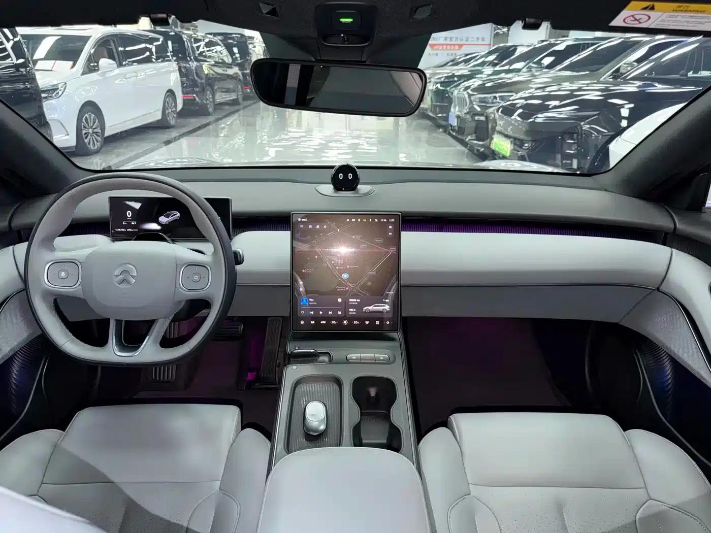 NIO ET5T 2023 75kWh Touring — миниатюра 12