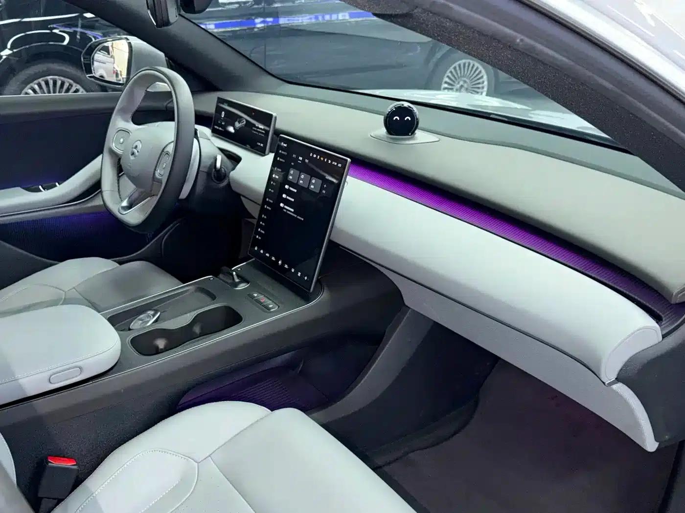 NIO ET5T 2023 75kWh Touring — миниатюра 18