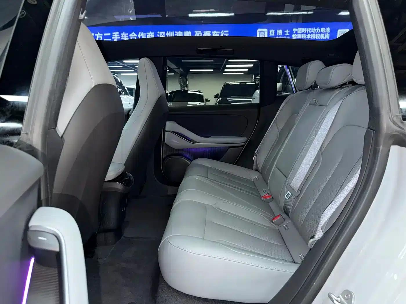 NIO ET5T 2023 75kWh Touring — миниатюра 9