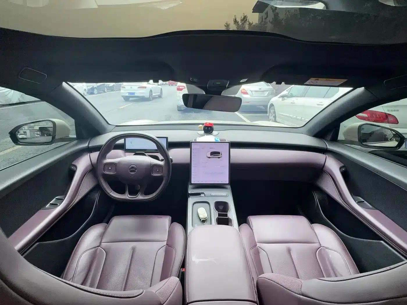 NIO ET5T 2024 Model 100kWh Touring — миниатюра 8