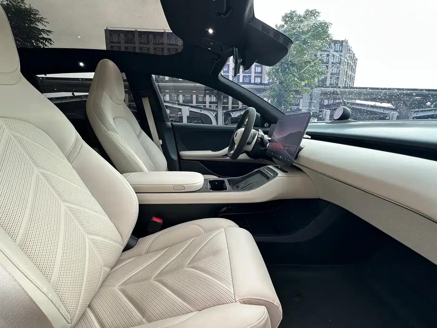 NIO ET5T 2025 75kWh Touring — миниатюра 14