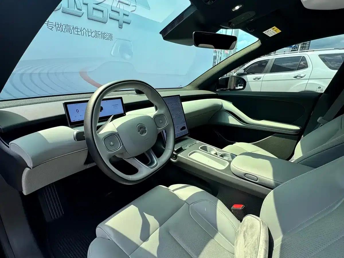 NIO ET5T 2025 75kWh Touring — миниатюра 7