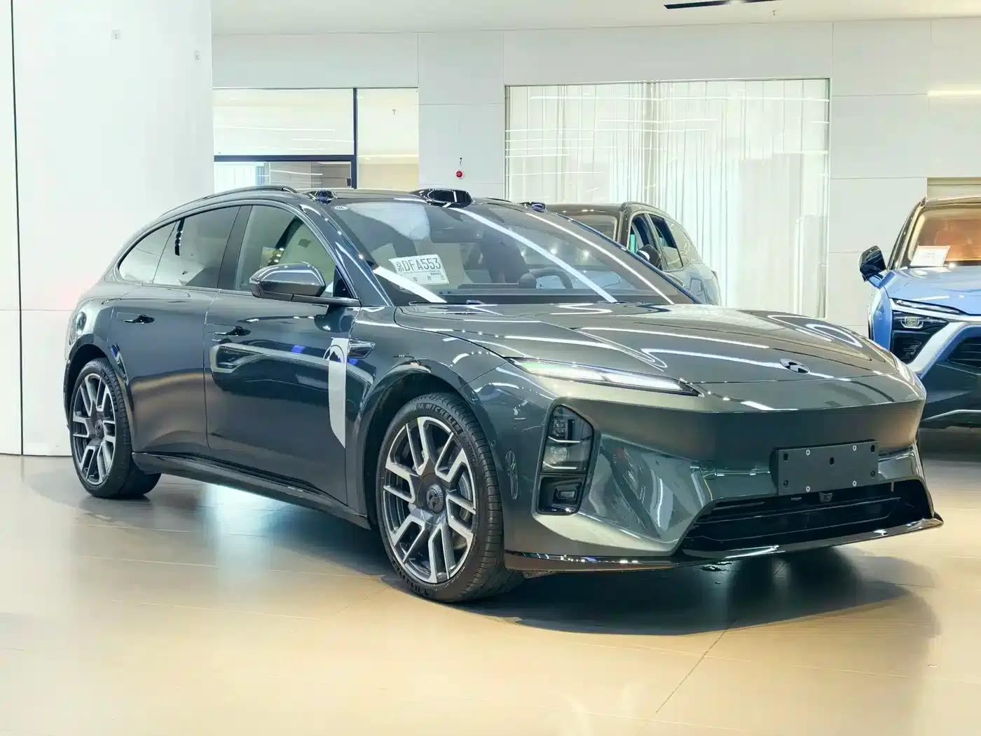 NIO ET5T 2026 Natural Wonderland Edition 100kWh Touring — миниатюра 3