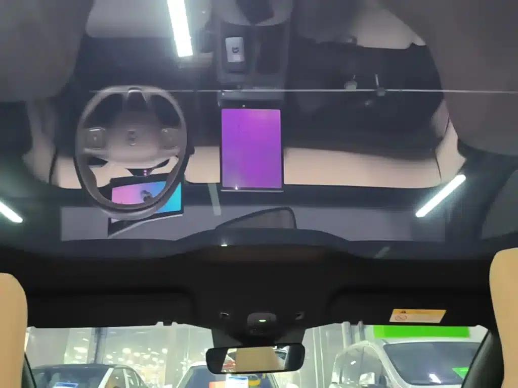 NIO ET5T 2023 75kWh Touring — миниатюра 18