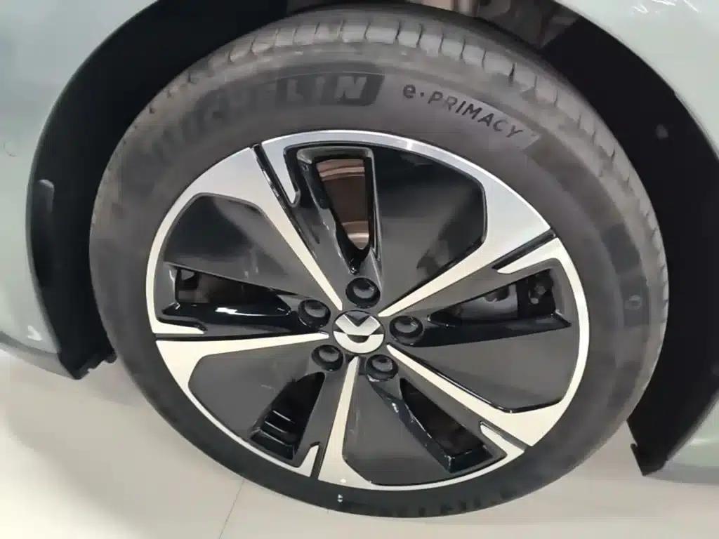 NIO ET5T 2023 75kWh Touring — миниатюра 23