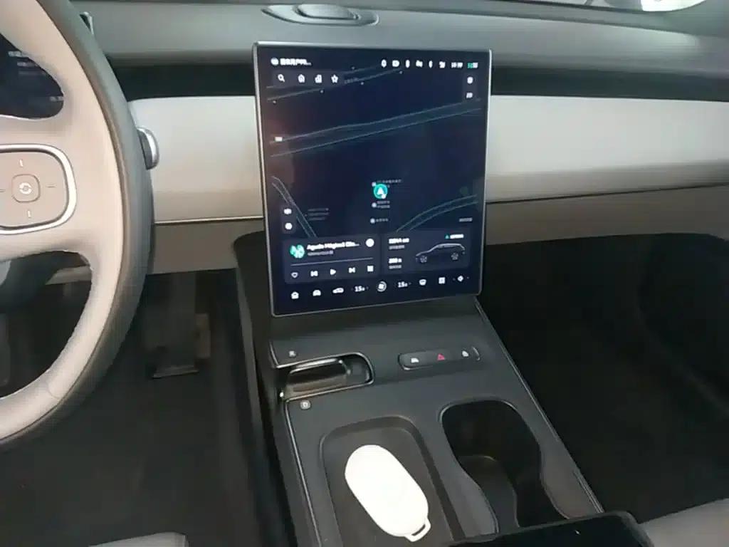 NIO ET5T 2024 Model 75kWh Touring — миниатюра 13