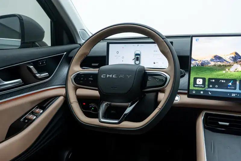 Chery Tiggo 8L 2024 2.0T Automatic Rally Champion Edition — миниатюра 16