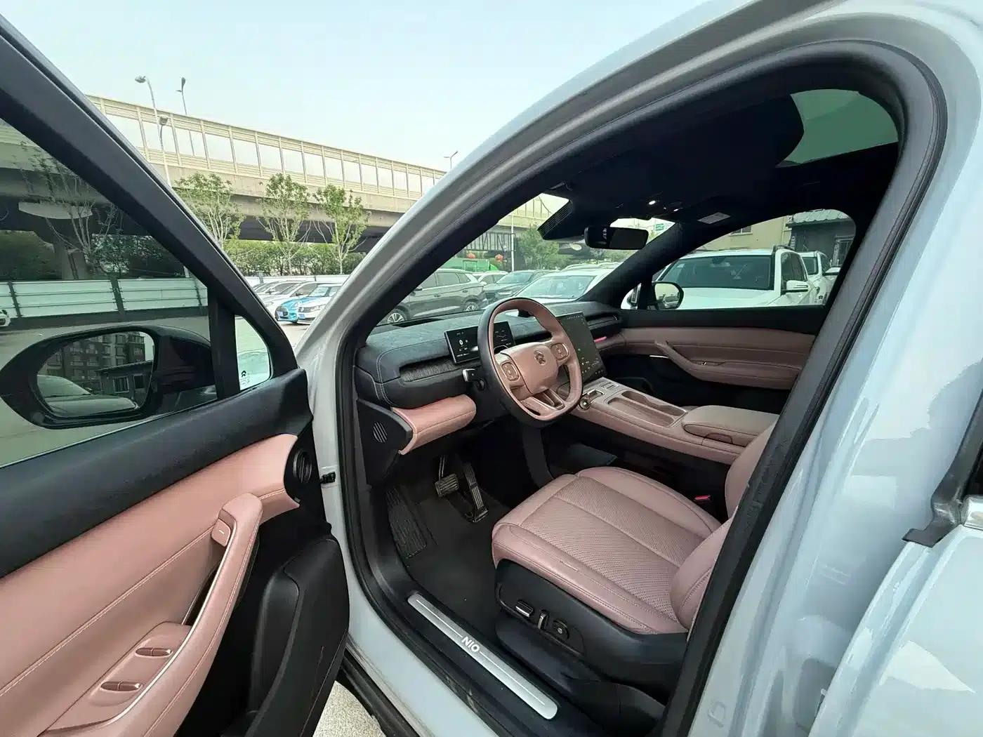 NIO EC6 2024 model 75kWh — миниатюра 7