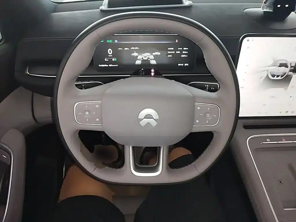 NIO EC6 2025 model 75kWh — миниатюра 11