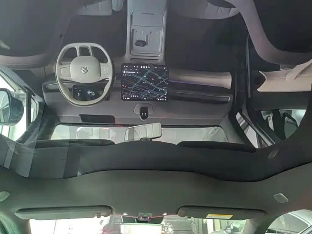 NIO EC6 2025 model 75kWh — миниатюра 18