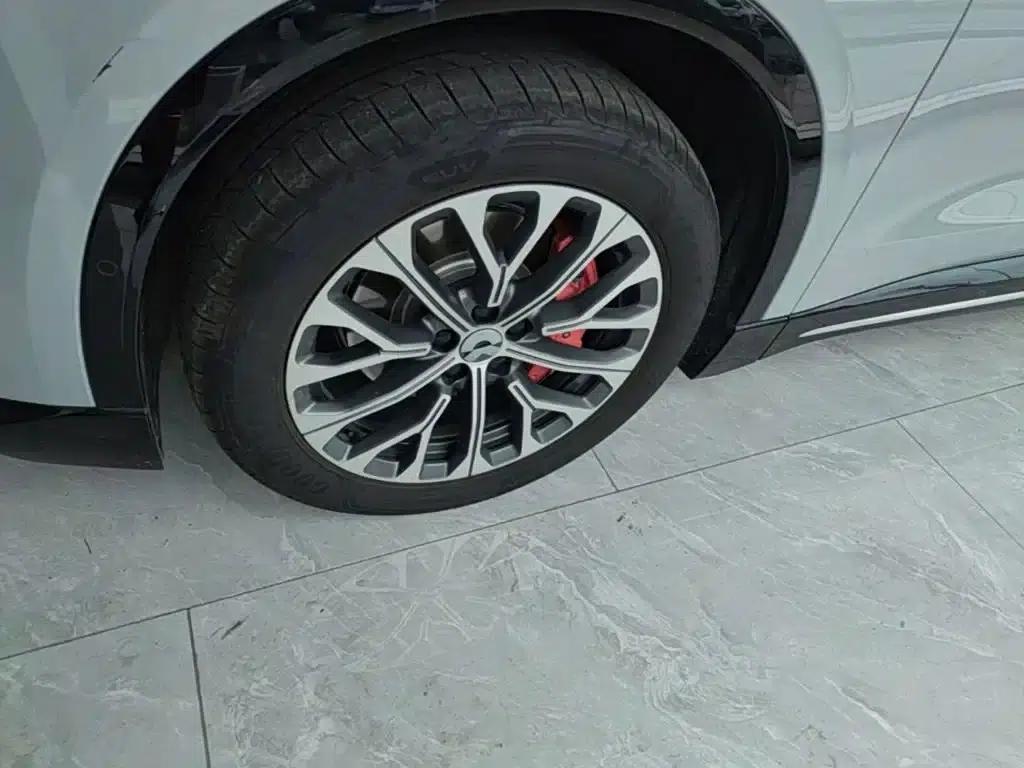 NIO EC6 2025 model 75kWh — миниатюра 23