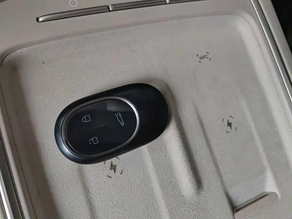 NIO EC6 2025 model 75kWh — миниатюра 9