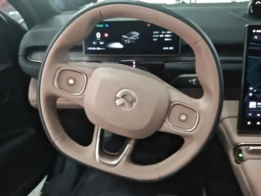 NIO EC6 2023 model 75kWh — миниатюра 11