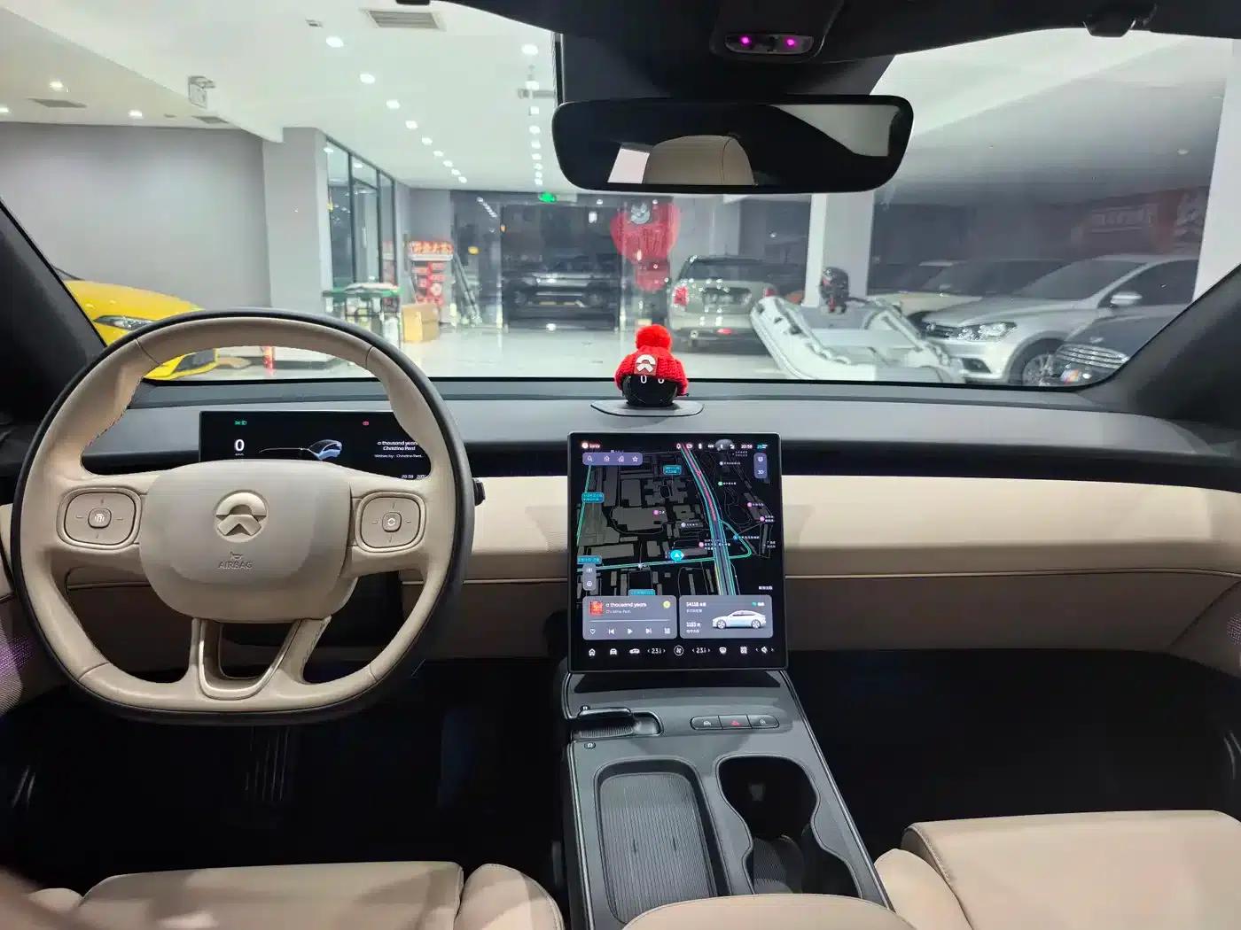 NIO ET5 2022 model 75kWh — миниатюра 14