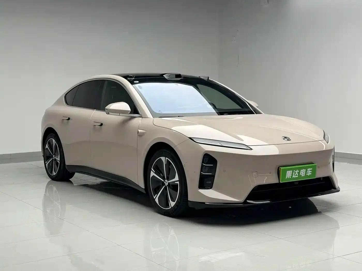 NIO ET5 2025 model 75kWh — миниатюра 3