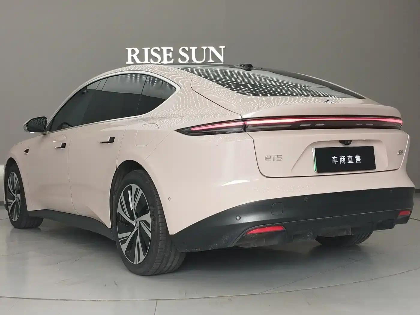 NIO ET5 2024 model 75kWh — миниатюра 9