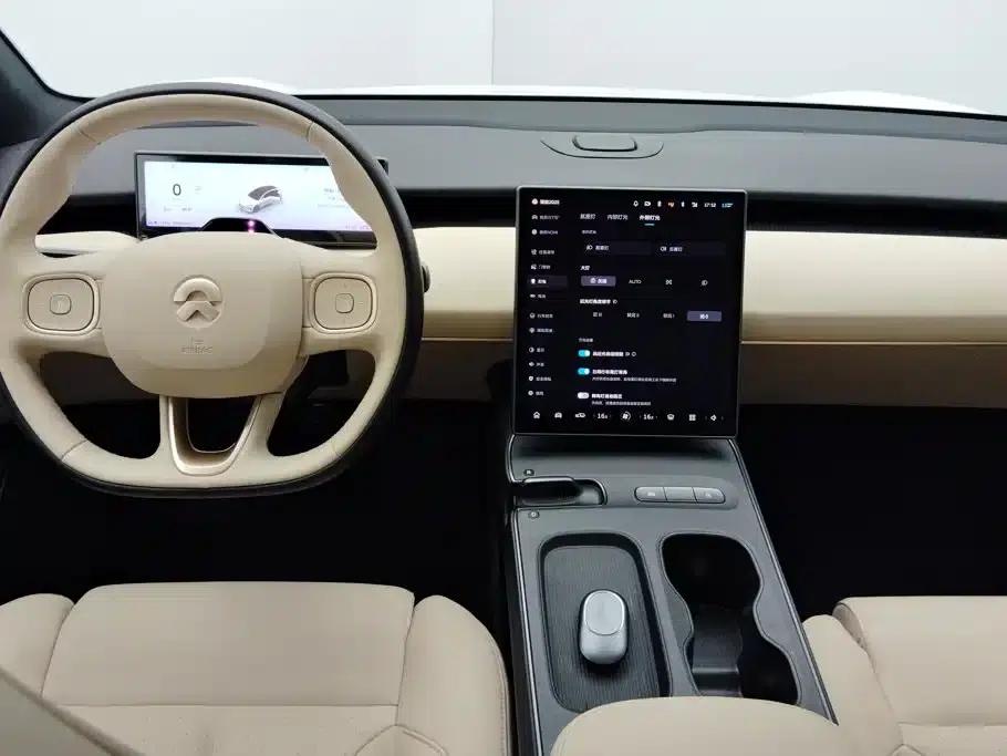 NIO ET5 2024 model 75kWh — миниатюра 12