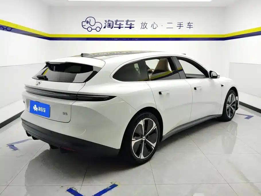 NIO ET5 2024 model 75kWh — миниатюра 3