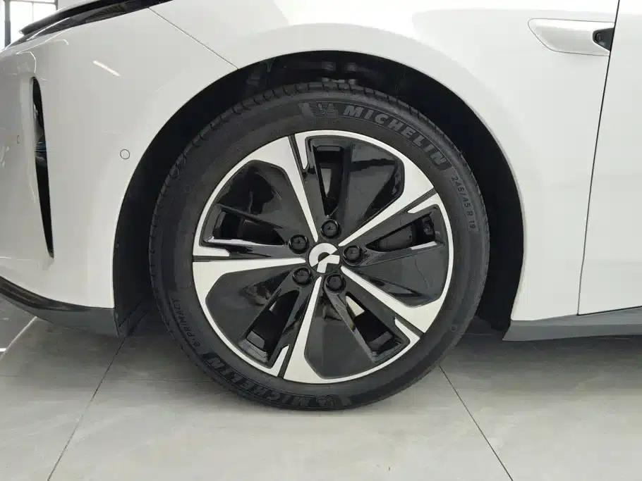 NIO ET5 2024 model 75kWh — миниатюра 6