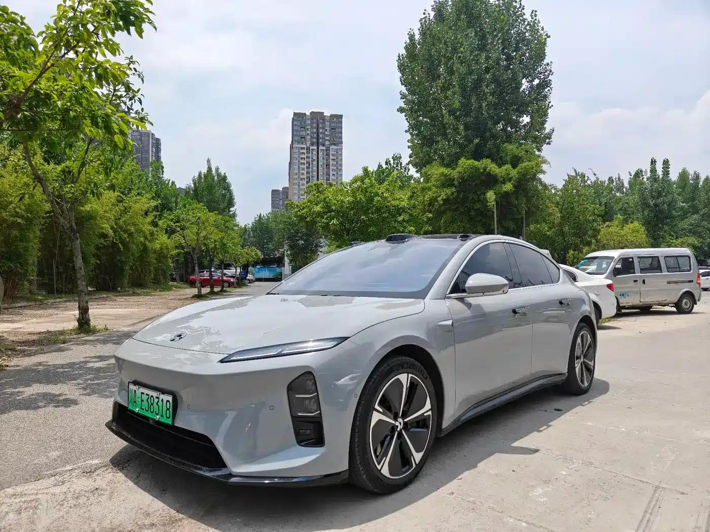 NIO ET5 2025 model 75kWh — миниатюра 1