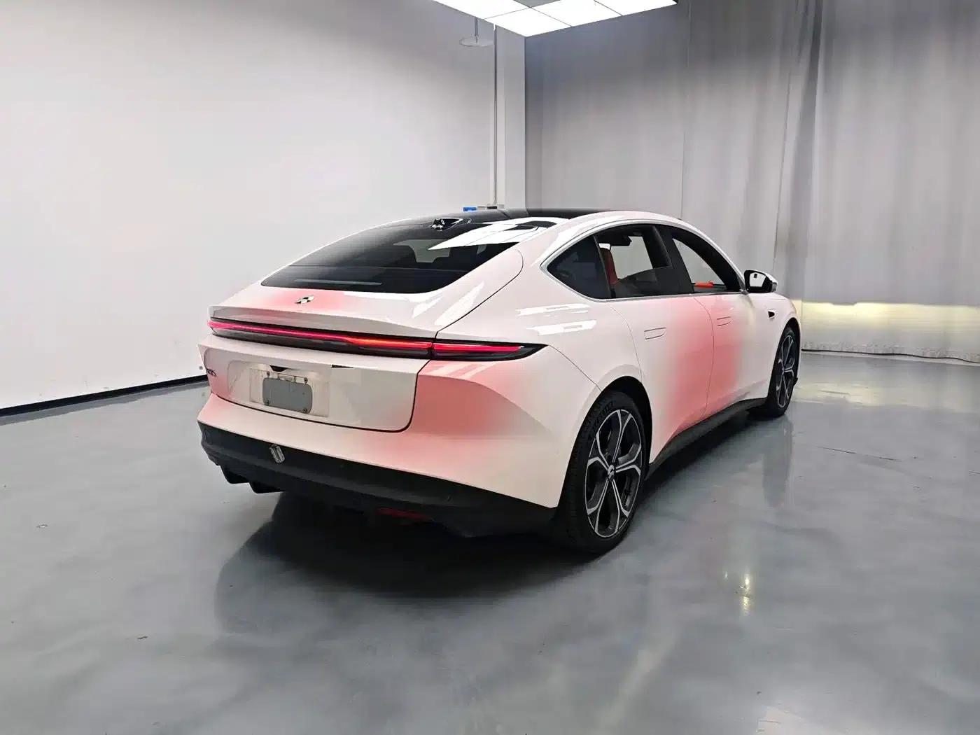 NIO ET5 2024 model 75kWh — миниатюра 9